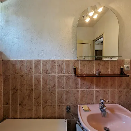 Familial Avec Jardin, Cheminee Et Parking A Jussarupt, Pres De Gerardmer - Fr-1-589-320 בית נופש *