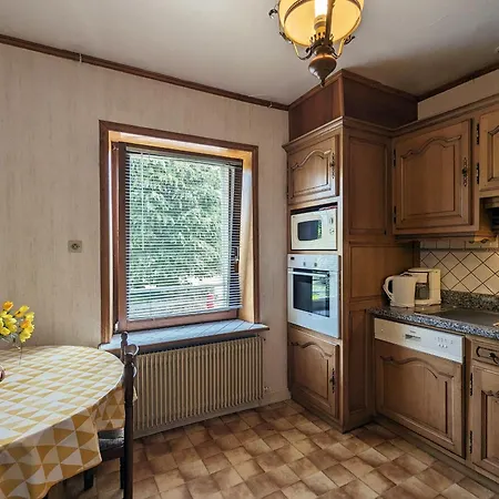 Familial Avec Jardin, Cheminee Et Parking A Jussarupt, Pres De Gerardmer - Fr-1-589-320