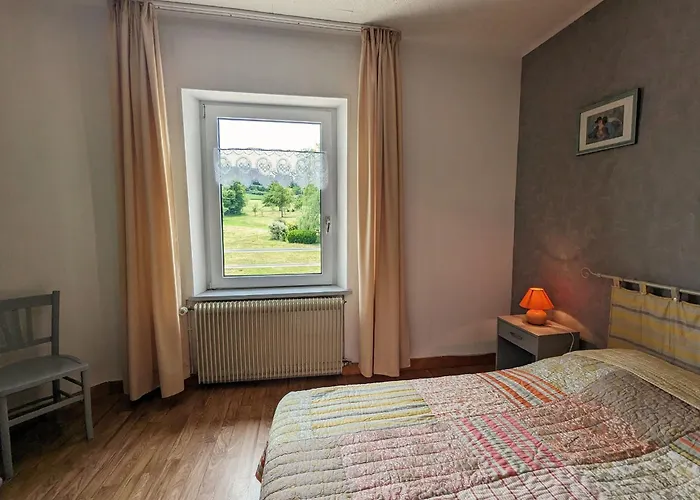 Prázdninový dům Familial Avec Jardin, Cheminee Et Parking A Jussarupt, Pres De Gerardmer - Fr-1-589-320 *