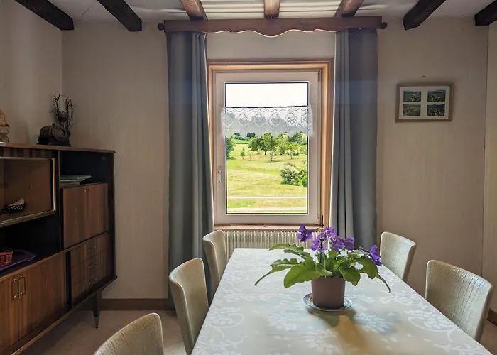 Familial Avec Jardin, Cheminee Et Parking A Jussarupt, Pres De Gerardmer - Fr-1-589-320